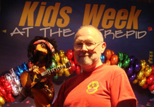 Kids Week Puppet Show At Intrepid
